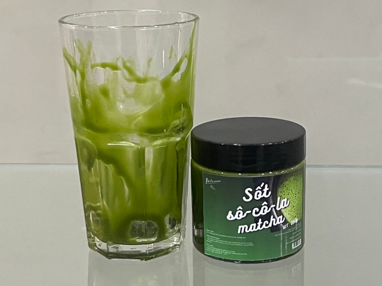 Khoai Tím , matcha , socola dạng sốt phết thành ly