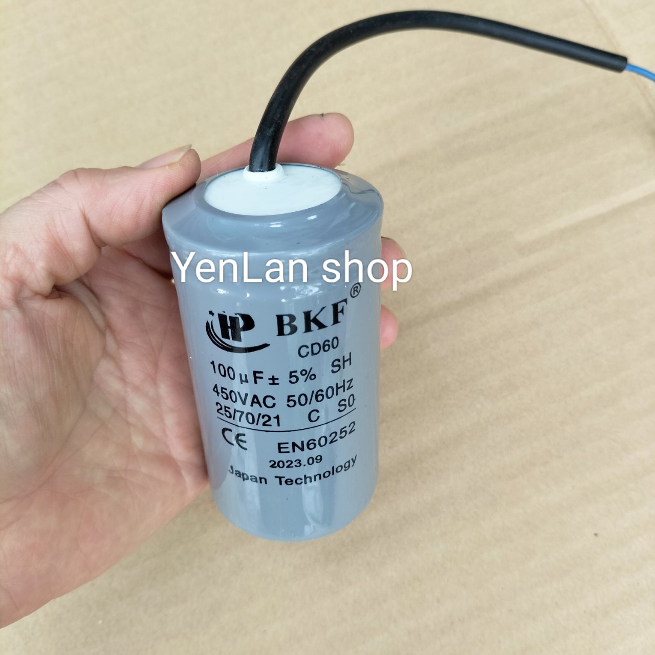 Tụ điện động cơ xoay chiều 100uF