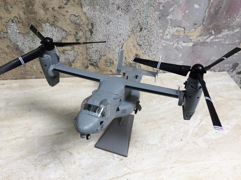 Mô hình Máy bay vận tải V-22 Osprey 1:72