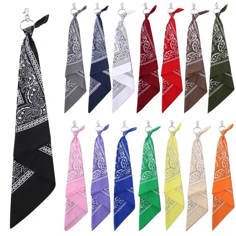 Khăn bandana ( Kèm Móc chain quần Như Hình) với BDN01