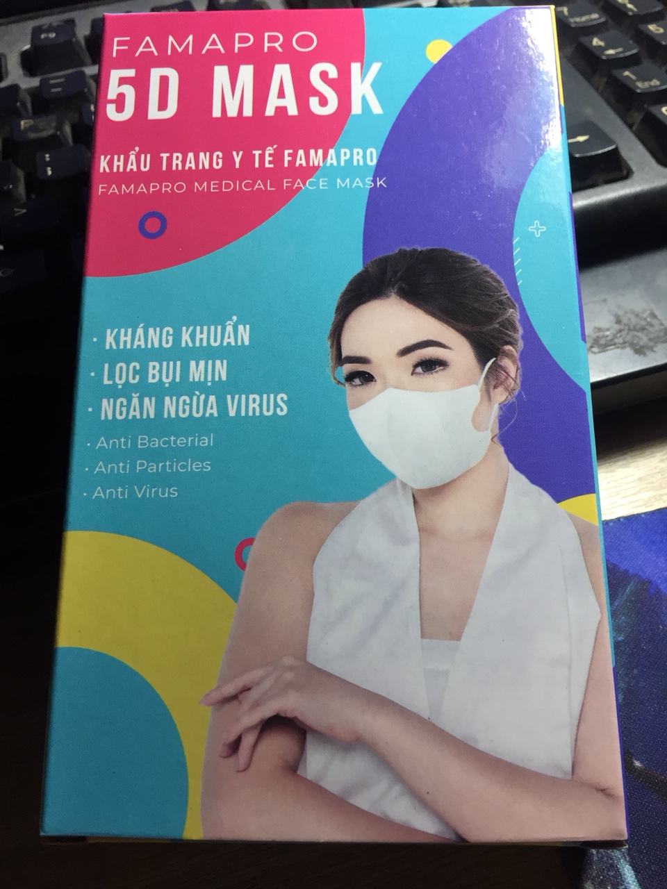 [HCM]Hộp 10 cái khẩu trang 5D màu TRẮNG