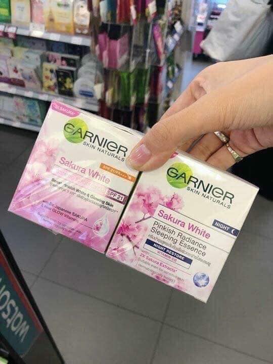 Kem dưỡng trắng da Garnier Thái Lan