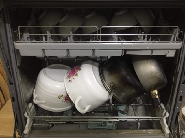 Máy rửa bát Nhật rửa được Nồi