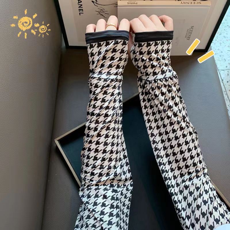 Găng tay chống nắng chống tia UV xỏ ngón dáng rộng vải lụa mát in hoa thời trang, găng tay chống nắng, găng tay che nắng, găng tay chống tia uv, găng tay vải, găng tay thun lạnh, găng tay, găng tay vải lụa
