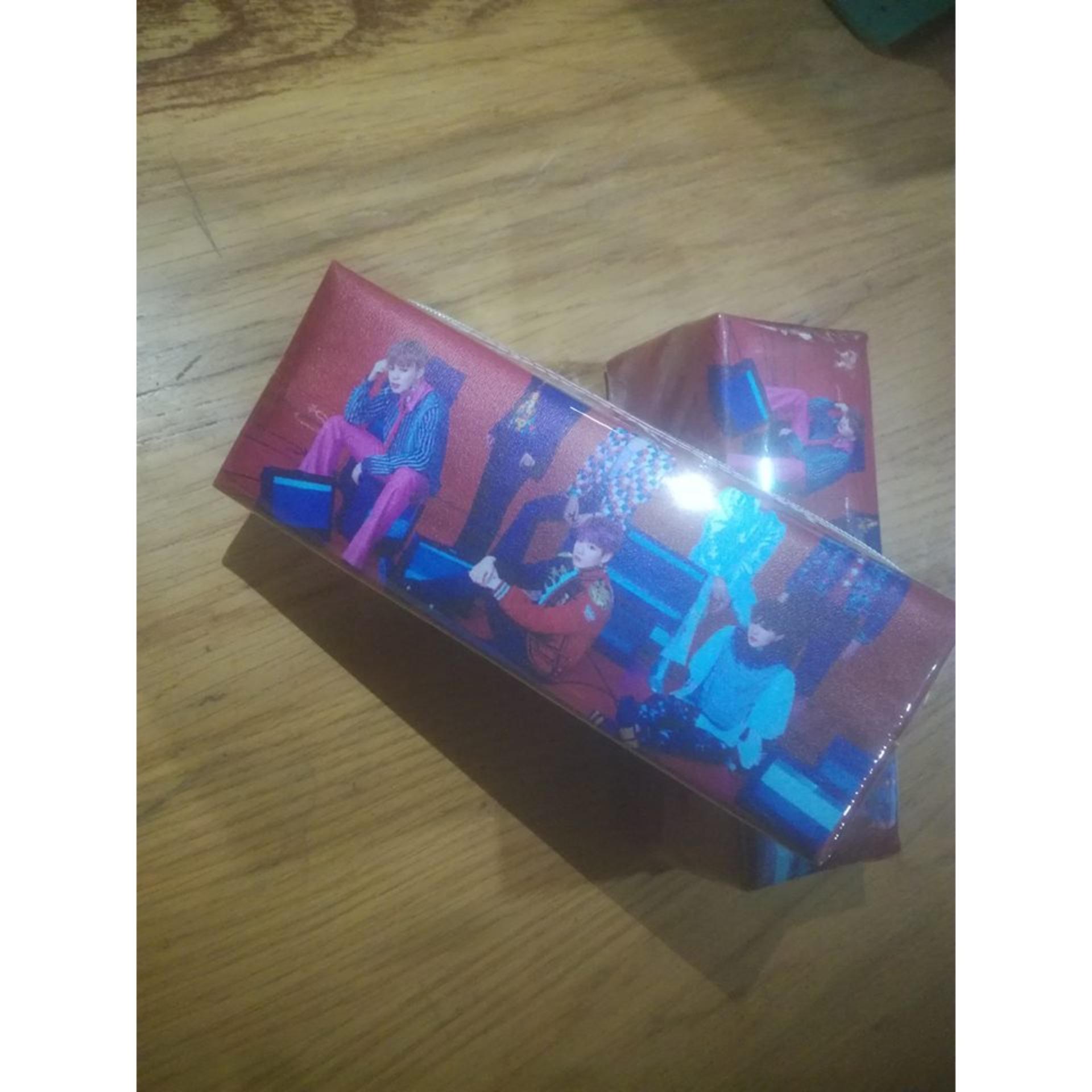 hộp bút bts