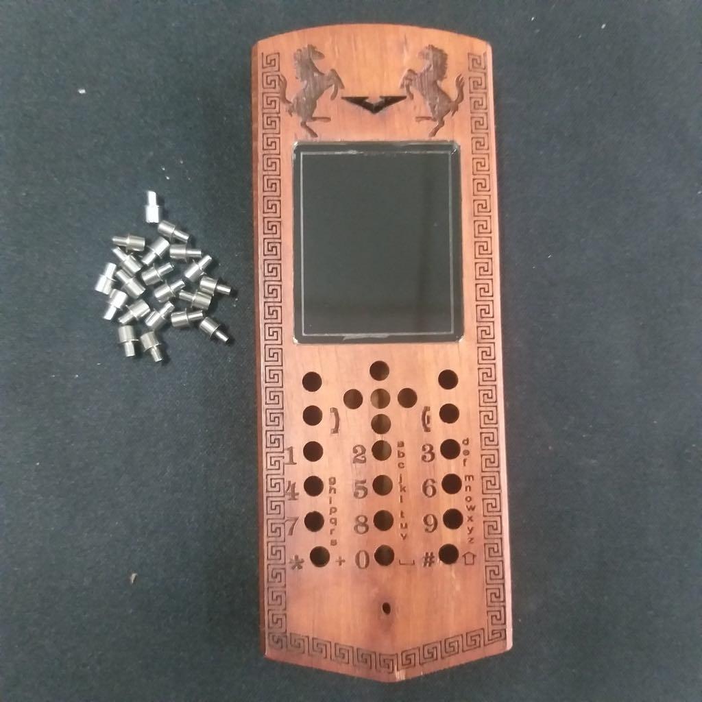 [HCM]Vỏ gỗ cho điện thoại Nokia 130 cực đẹp
