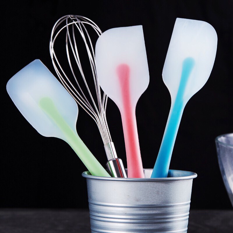 Spatula Silicon Trong