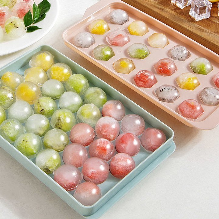 Khay làm đá, Khay làm thạch tròn 33 viên ( Giao màu ngẫu nhiên )- Vạn Lộc 68