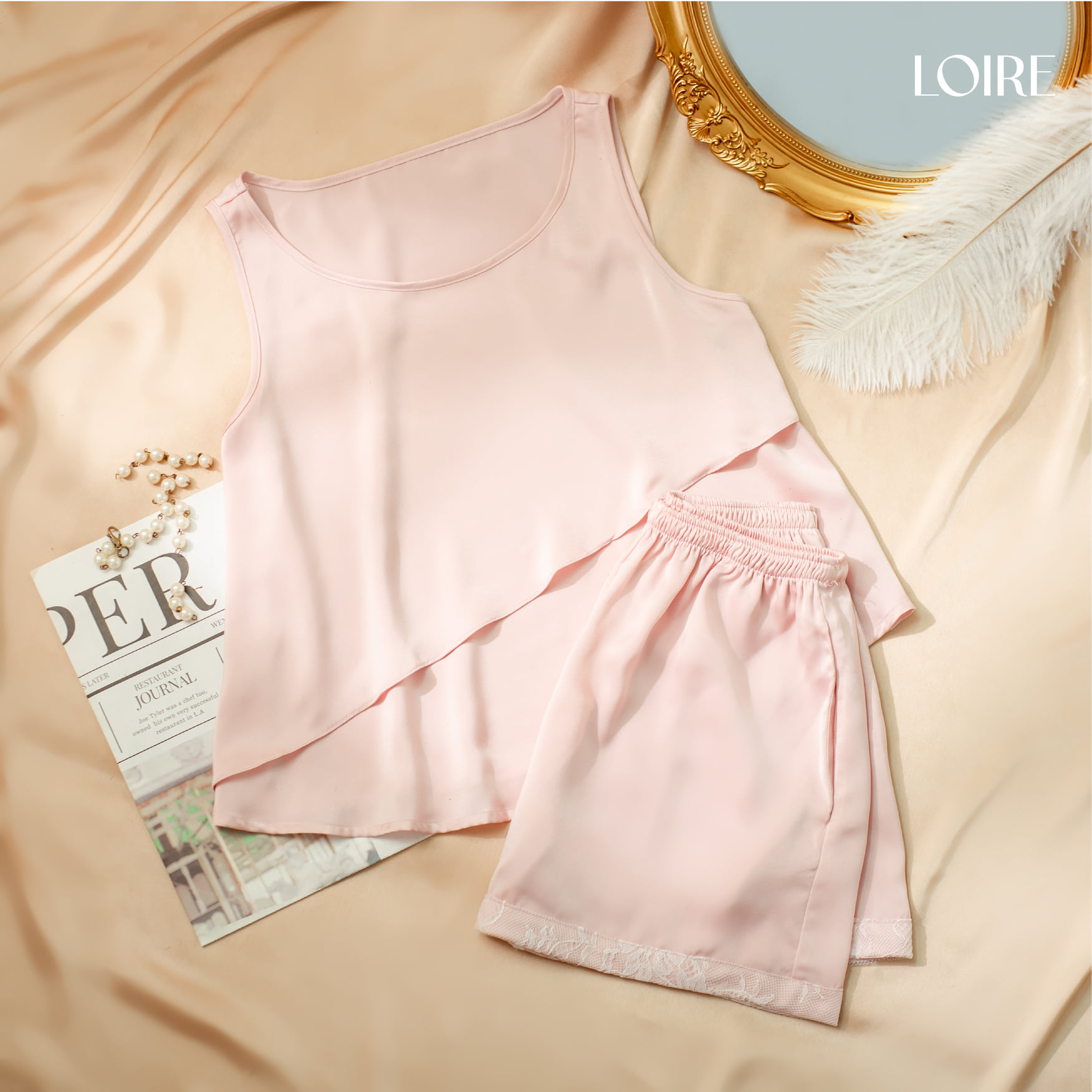 Bộ Đồ Ngủ Lụa Cách Điệu Sóng Lụa Phối Ren Loirechic BNC06
