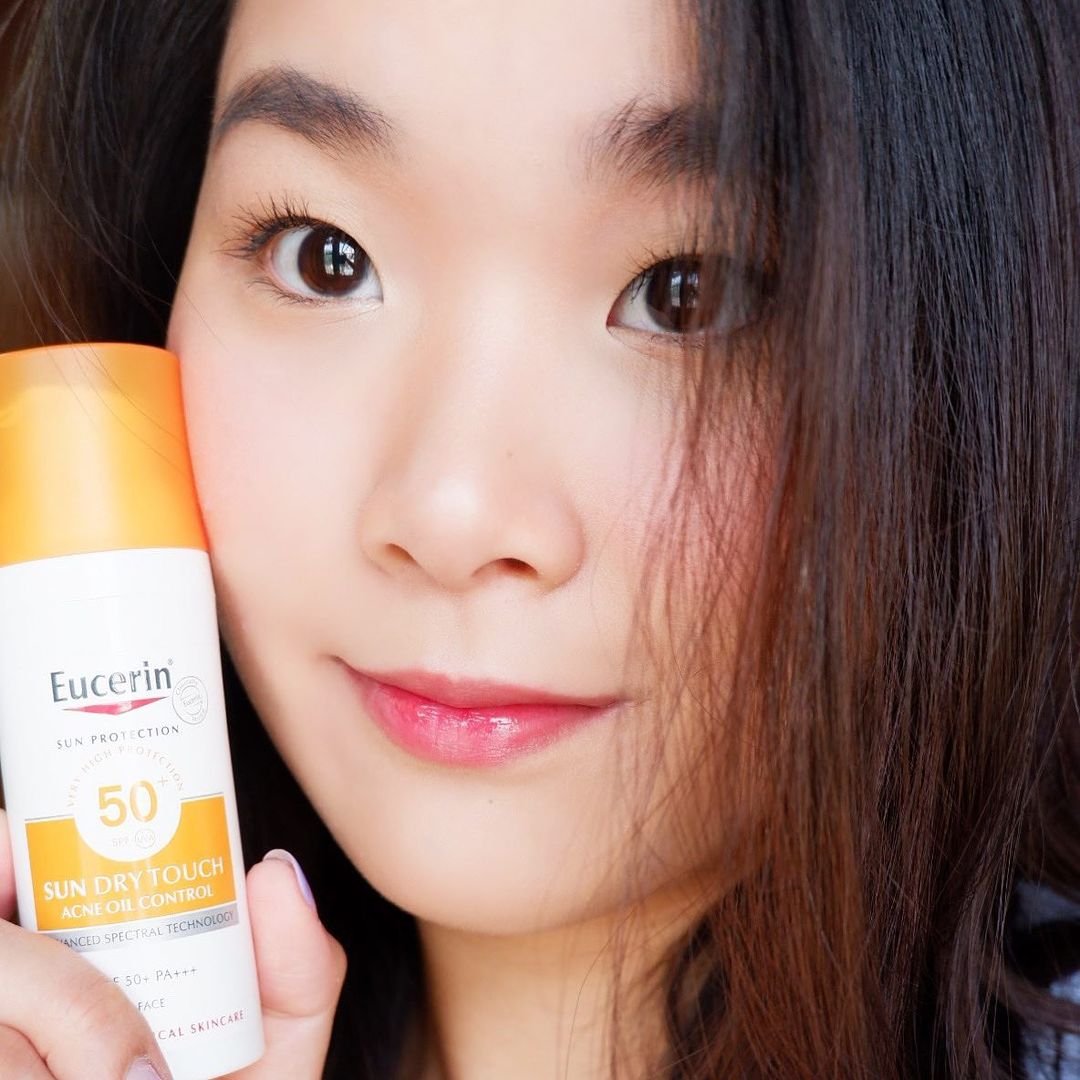 𝗞𝗲𝗺 𝗰𝗵𝗼̂́𝗻𝗴 𝗻𝗮̆́𝗻𝗴 Eucerin - Món Qùa Cho Nàng Da Dầu