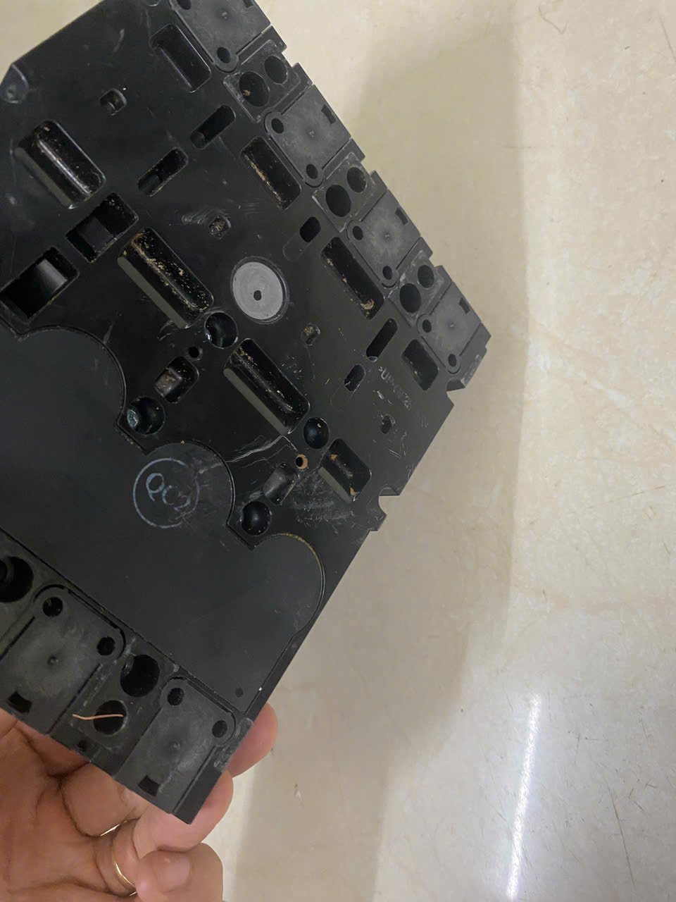 MCCB NHẬT BẢN 4 CỰC 100A 125A 250A APTOMAT NHẬT