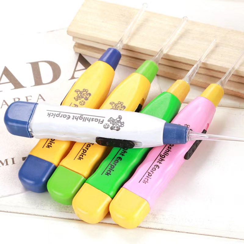 Dụng cụ lấy ráy tai thông minh