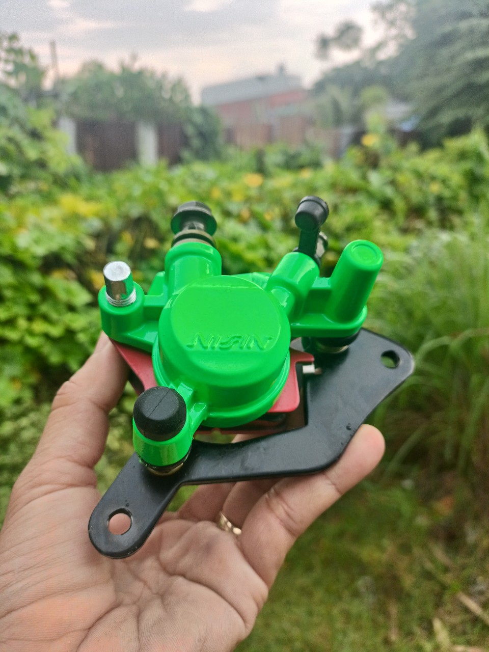 Heo dầu trước xe Sirius 110