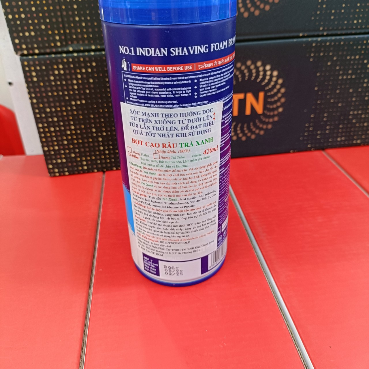 Bọt cạo râu  Vi-John trà xanh 420ml