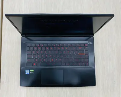 Laptop MSI GF63 9SCSR-846VN i7 9750H/8GB/512GB SSD/GTX 1650Ti-4GB/Win10 - HÀNG CHÍNH HÃNG