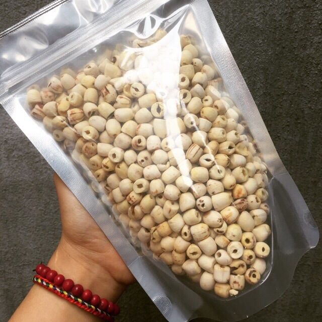 100g hạt sen khô