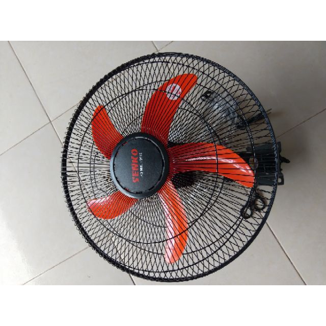 Quạt treo tường 2 dây senko tc16