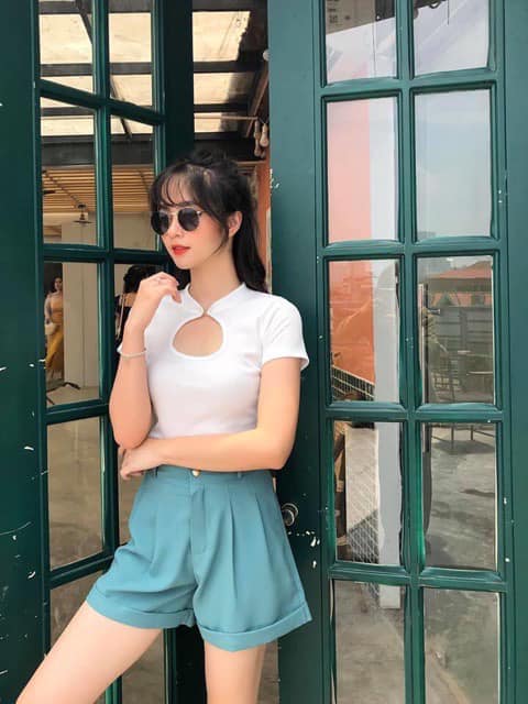 Quần short nữ ống rộng lưng cao gập gấu chết tuyết mưa