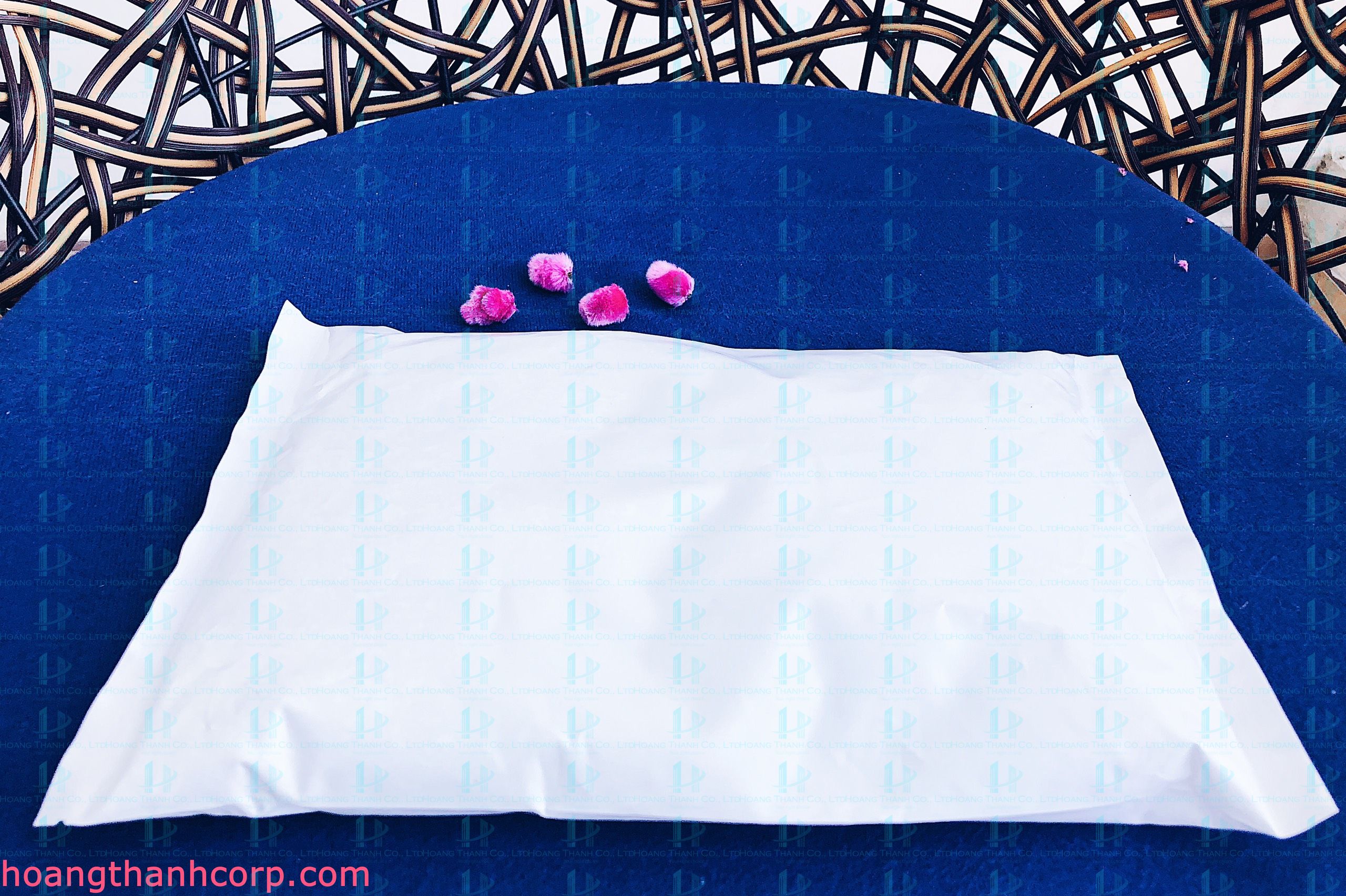 01 TÚI ĐÁ GEL ĐÁ KHÔ HT ICE PACK – 1KG (17x25cm)