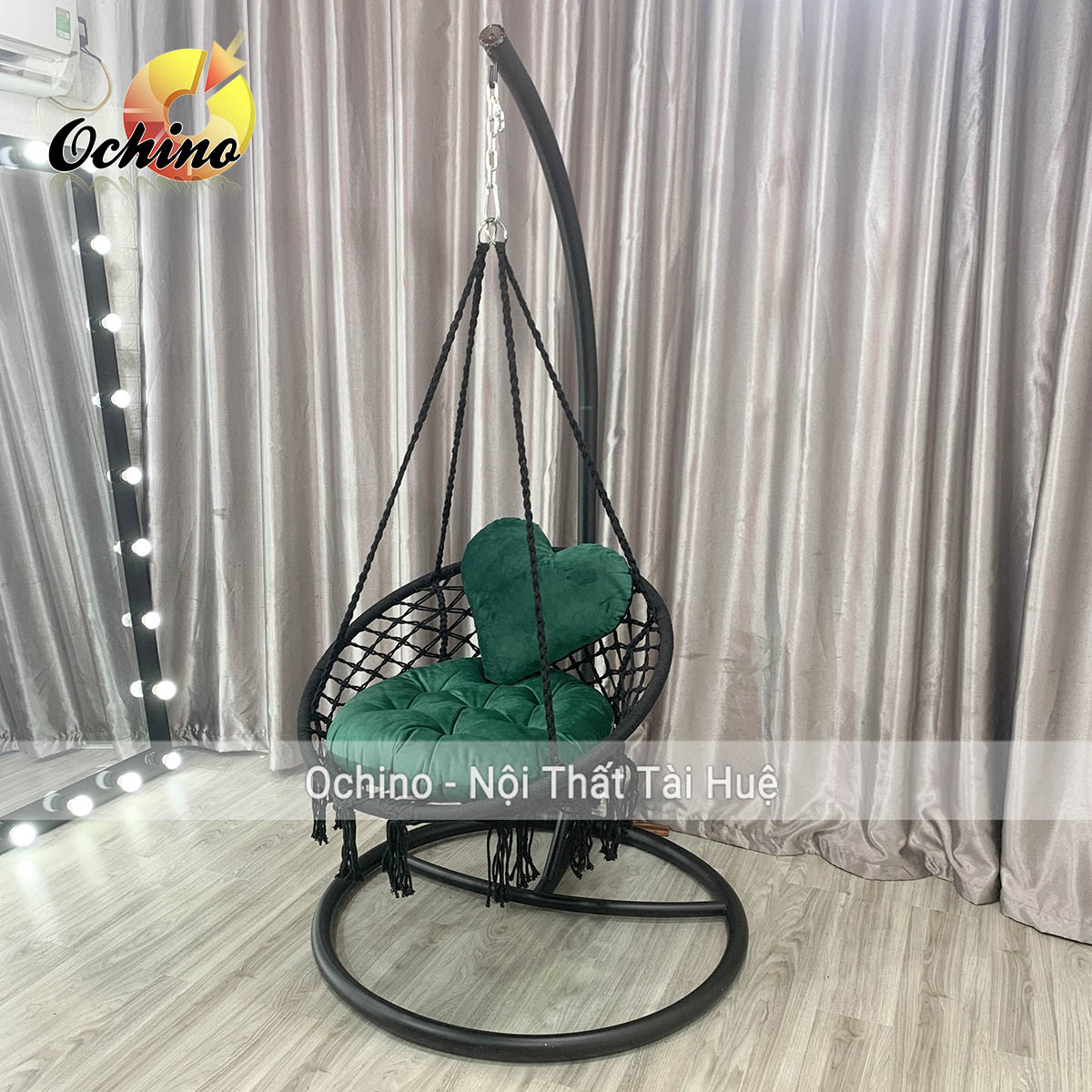 Xích Đu Gió Trang Trí và Chụp hình (Gồm cả Cần Treo và Đệm Gối trái tim)