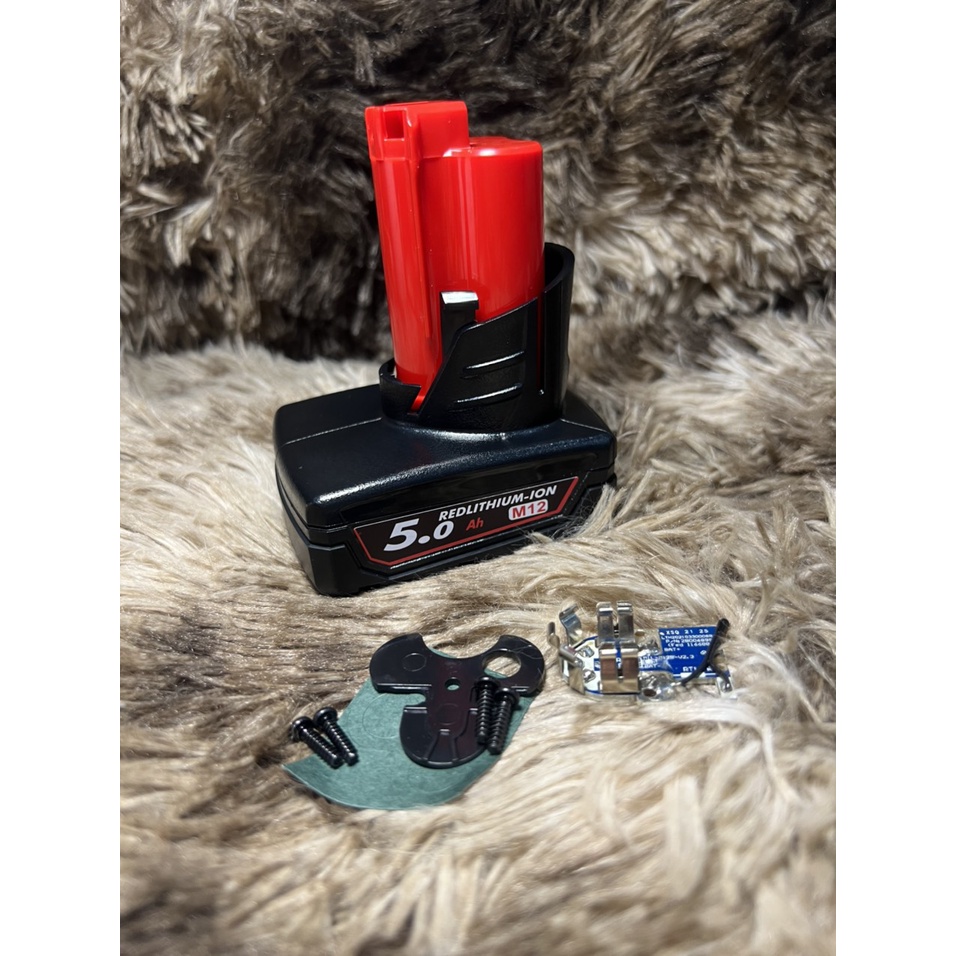 Vỏ mạch pin Milwaukee 12V 6 cell Li-ion( Tem đáy giống zin). BN.
