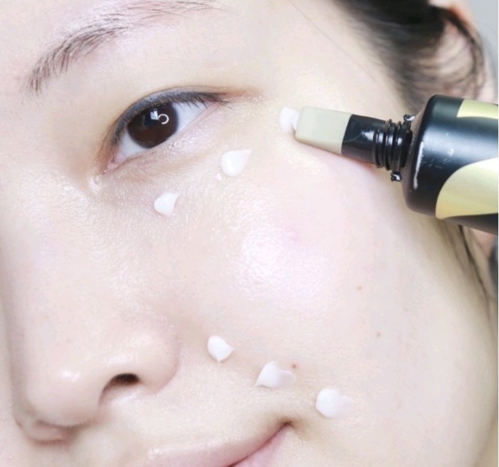 Kem Mắt AHC Time Rewind Real Eye Cream For Face