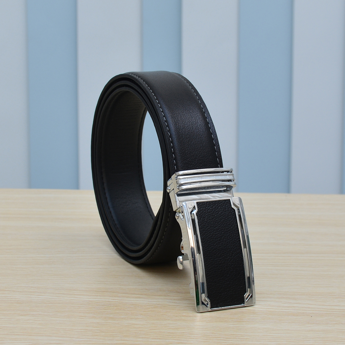Thắt Lưng Nam Da Bò Thời Trang Shakavn SK509 (màu đen)