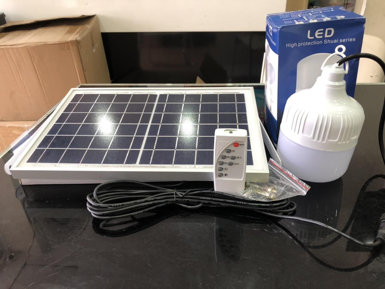 Đèn Năng Lượng Mặt Trời Bulb 40W