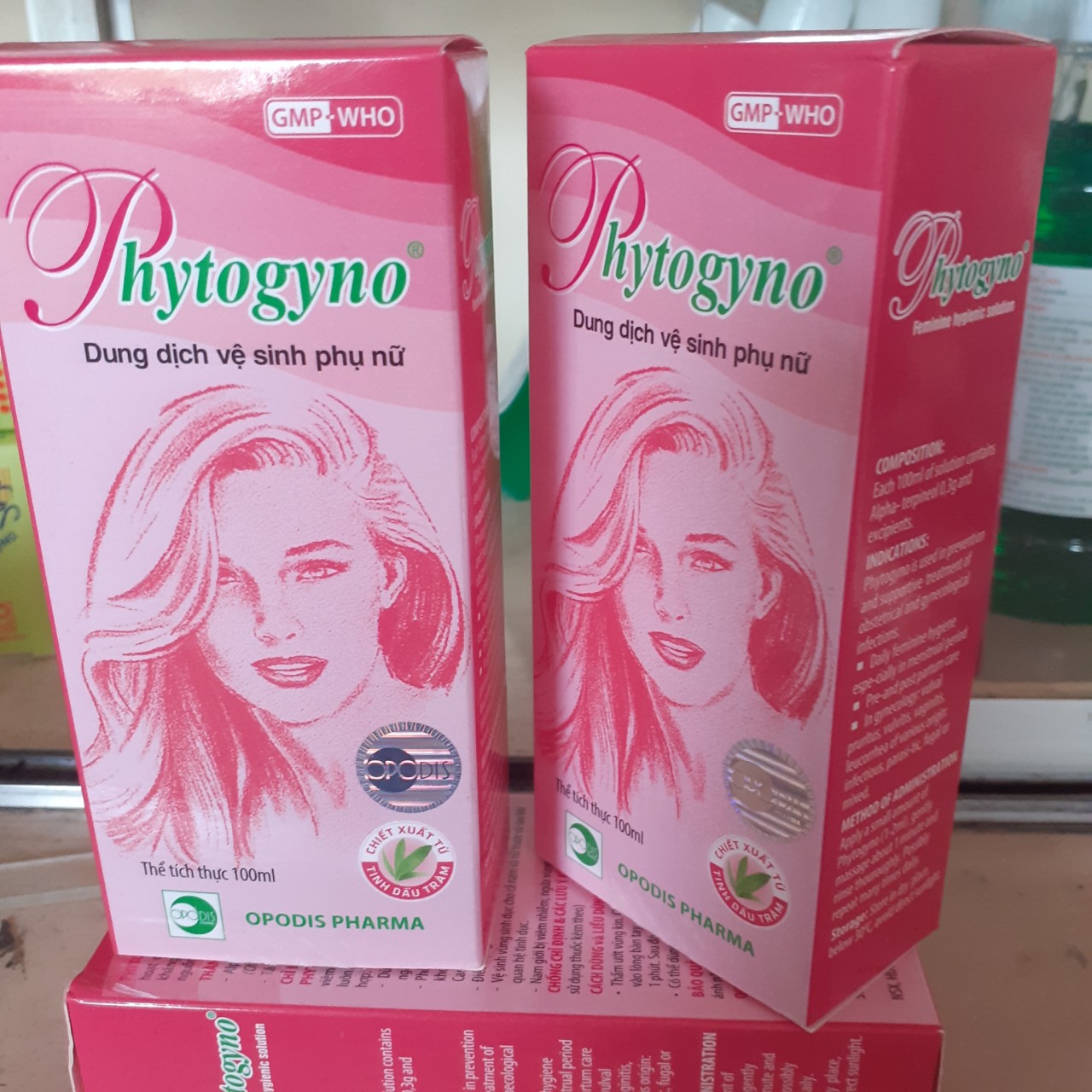 DUNG DỊCH VỆ SINH PHỤ NỮ PHYTOGYNO ( 2 CHAI )