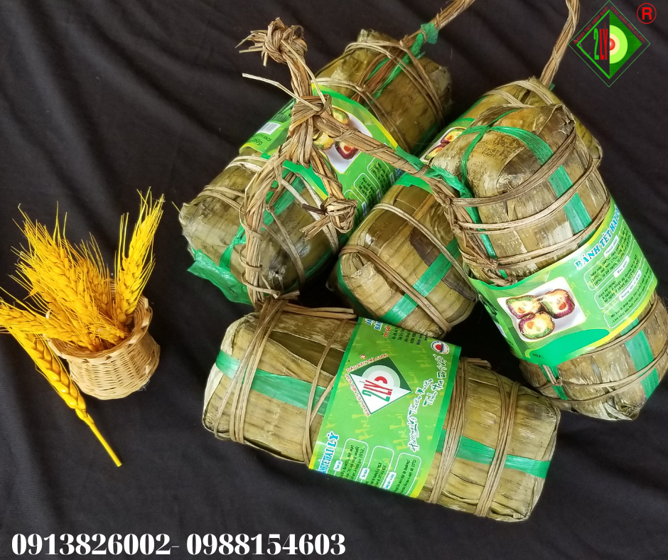 Bánh Tét Ba Màu Thập Cẩm 900gr [Bánh tét Trà Cuôn Hai Lý tại Trà Vinh]