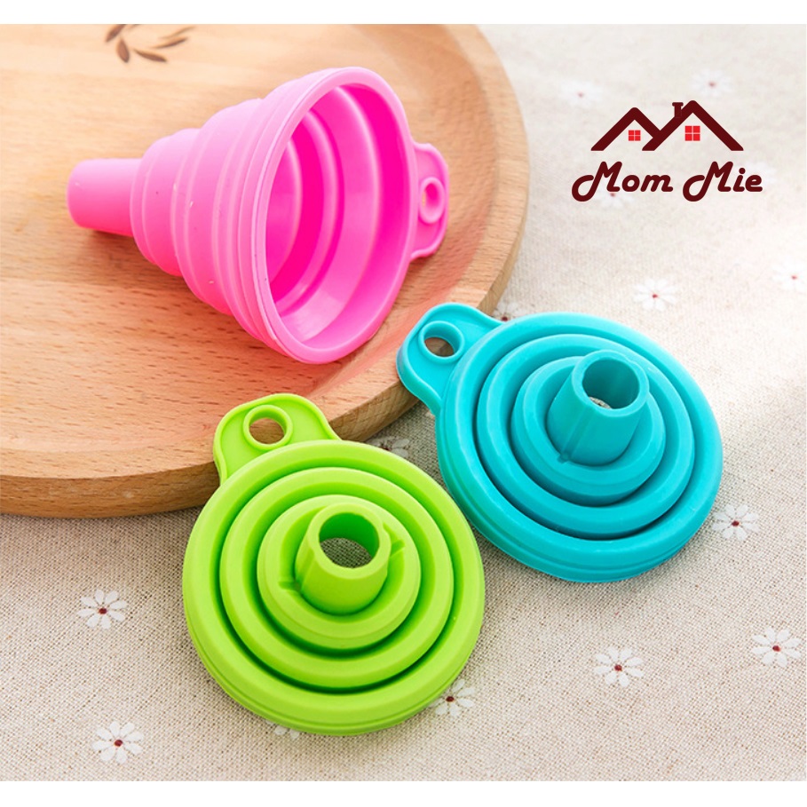[HCM] Phễu silicon gấp gọn - K076