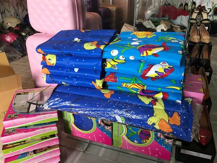 NỆM NƯỚC EM BÉ MÁT TỪ SƠ SINH ĐẾN 24 THÁNG TUỔI