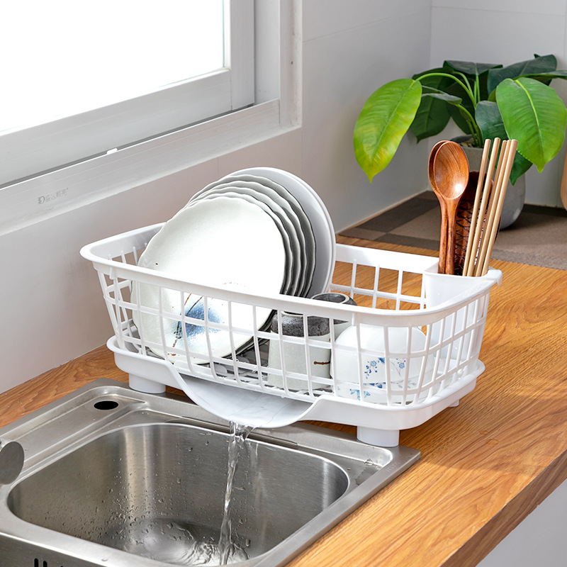 Rỗ úp chén dĩa có khay đựng nước