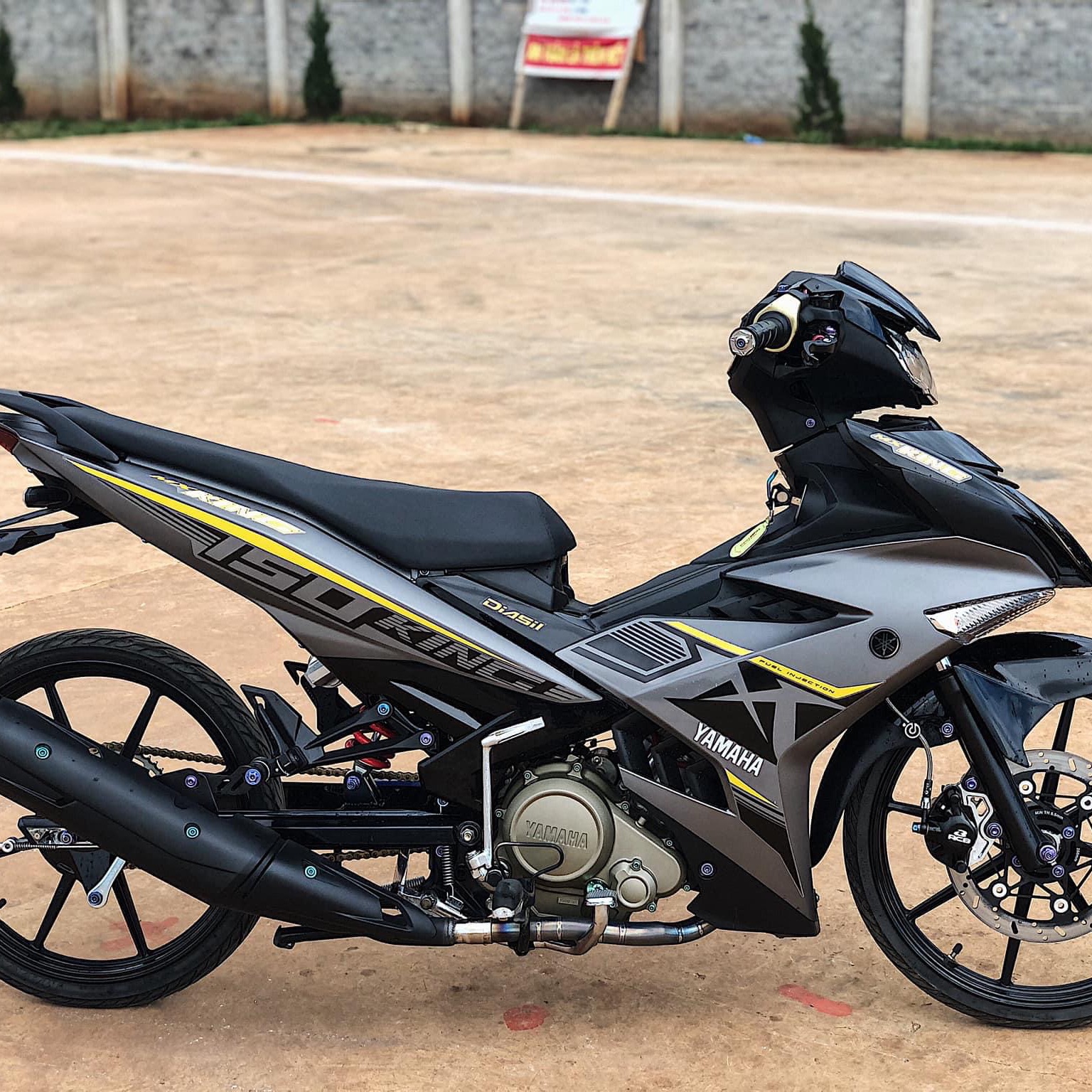 Tem rời ex 150 Mxking dán xe xám nhám