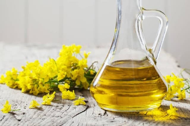 Dầu hoa cải Ajinomoto