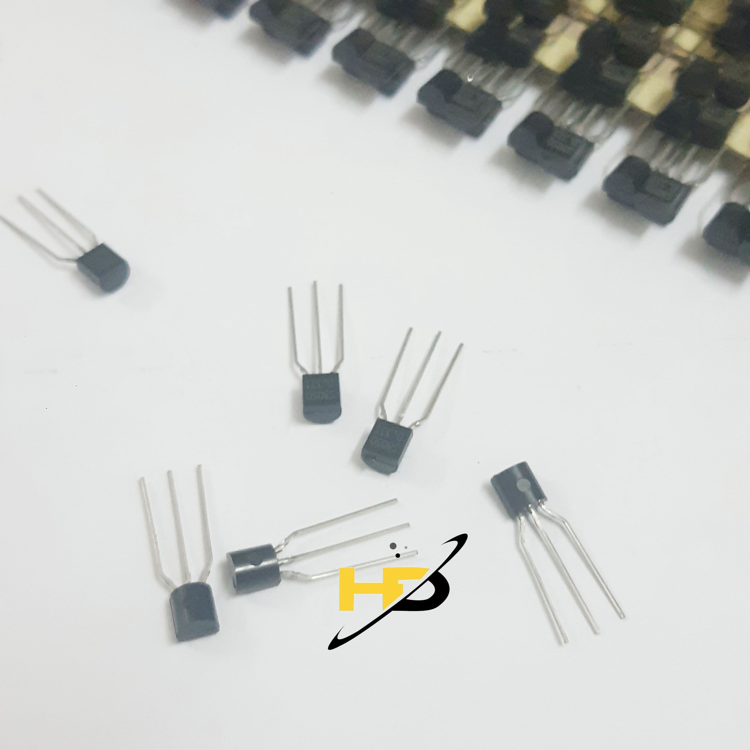 Set 20 Con Transistor S8050 NPN-TO92 Dạng Dây, Linh Kiện Điện Tử Chất Lượng