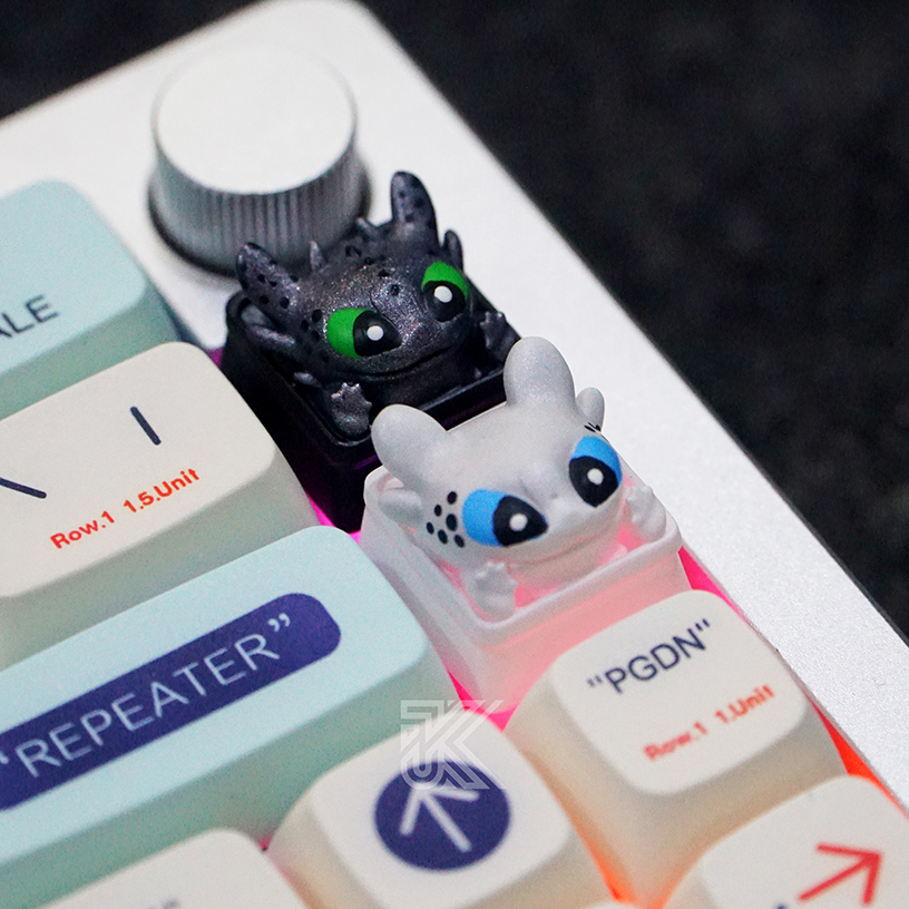 Keycap Couple Răng Sún - Hoạt Hình Bí Kiếp Luyện Rồng