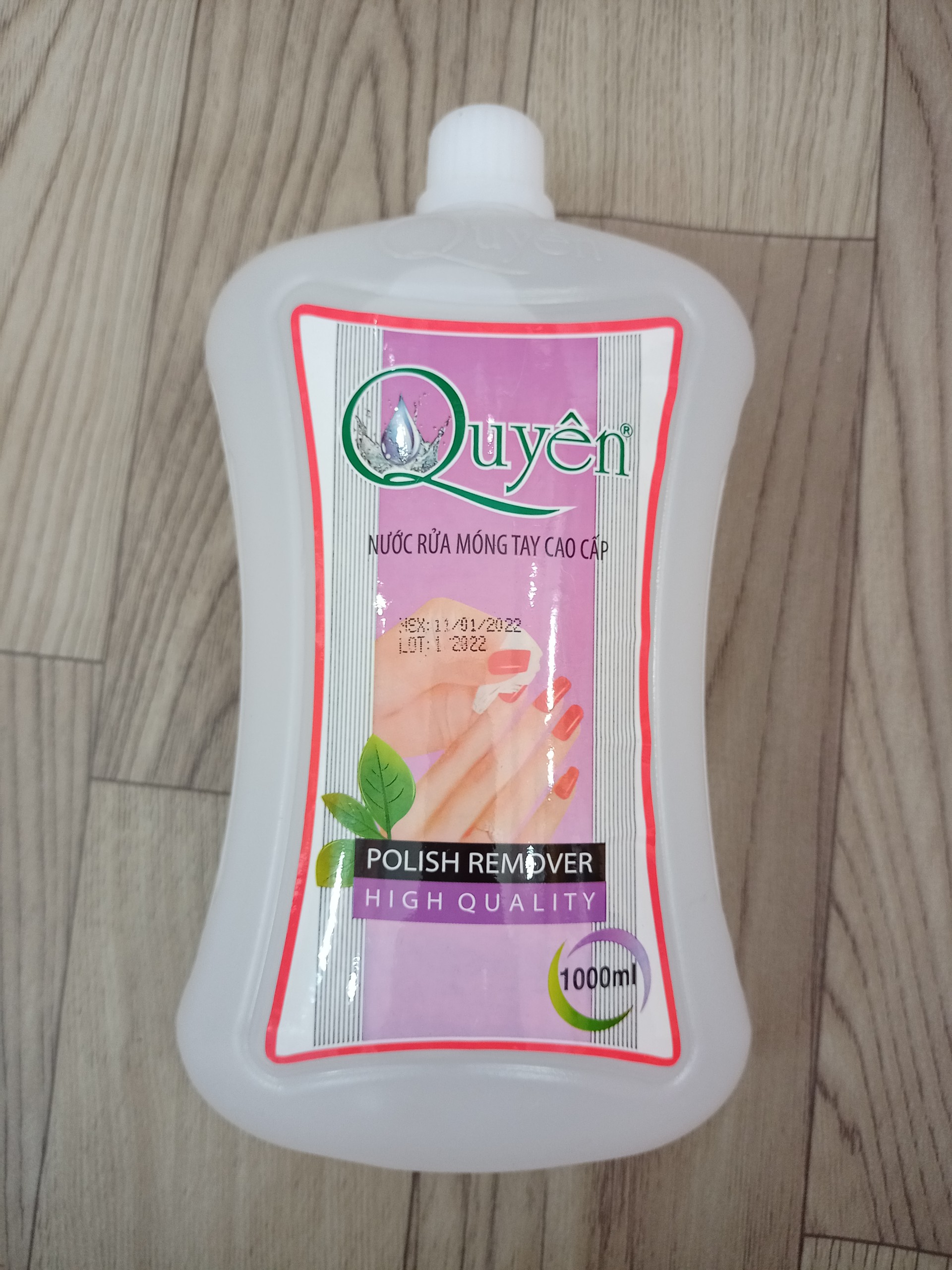Nước rửa móng Năm Hiệp- Quyên 500ml