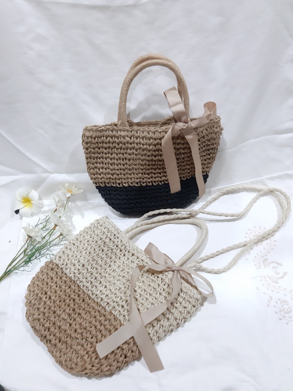 Phụ Kiện Đi Biển/ Chụp Hình Túi Cói Đan Xách Tay Và Đeo Chéo Phong Cschs Vintage Boho Xinh Xắn, Đáng Yêu/ Kích Thước: Dài 25 cm* Rộng 30 cm*  Nặng 240gr * Dài quai 40cm/ Hot trend mùa hè Sôi Động
