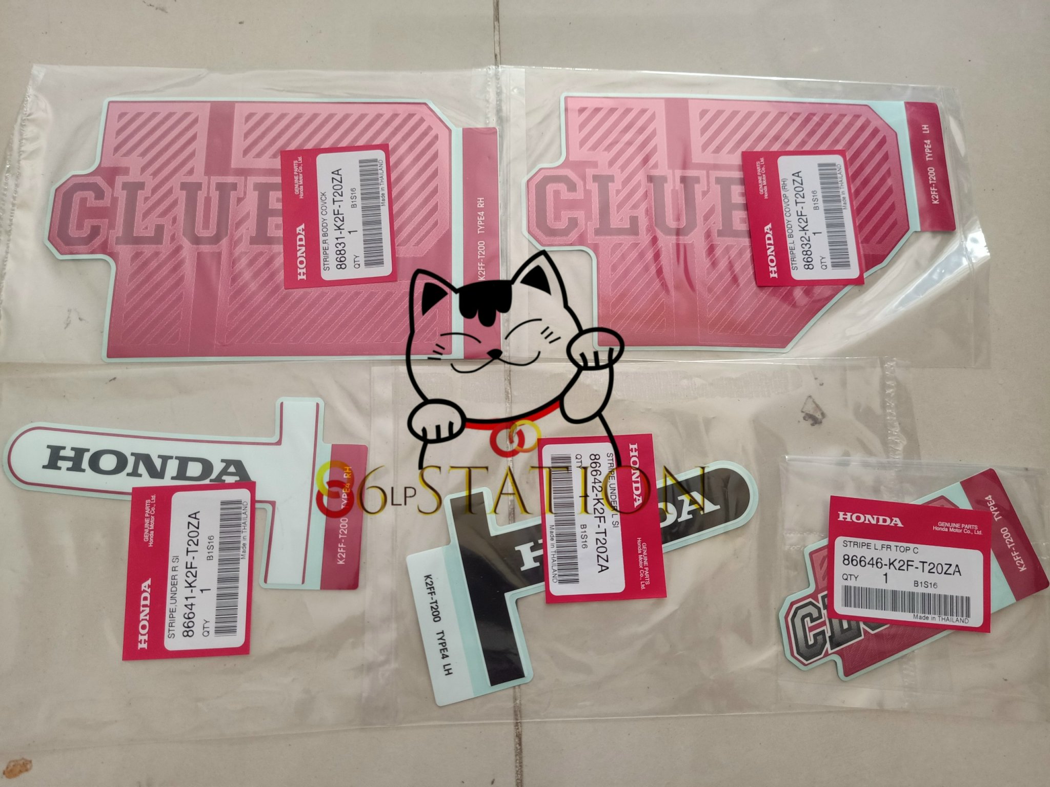 TEM GIẤY SCOOPY 2021 CLUB 12 MÀU ĐỎ
