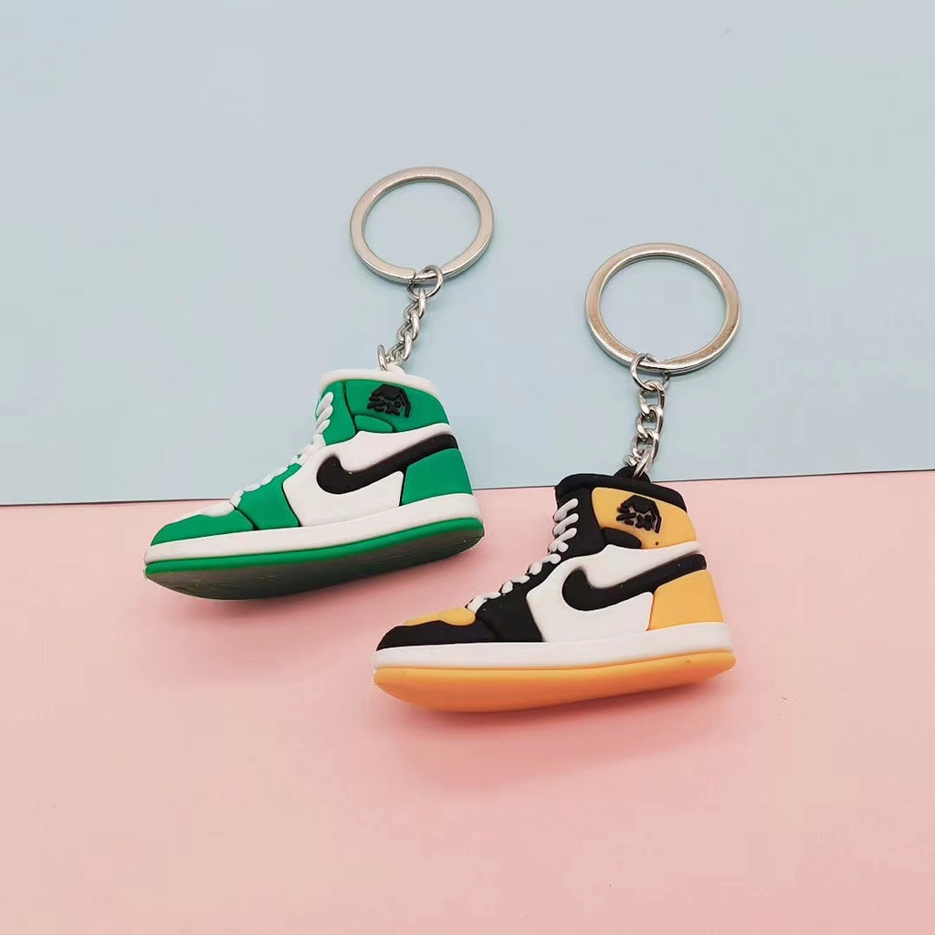 Mốc khoá SNEANER 3D Hình Giày Nike