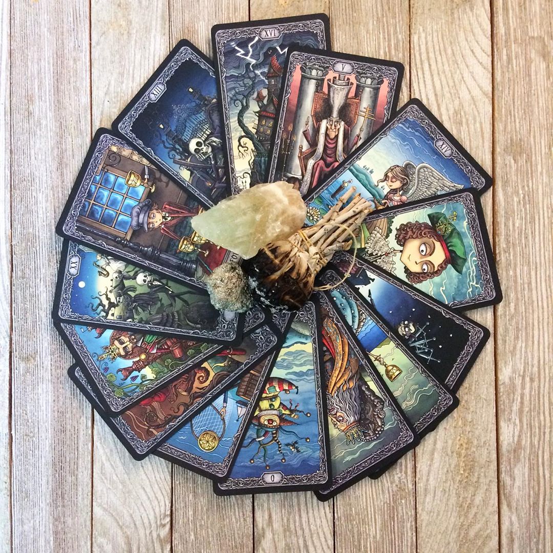 Dark Mansion Tarot 4th Edition Gold Brown