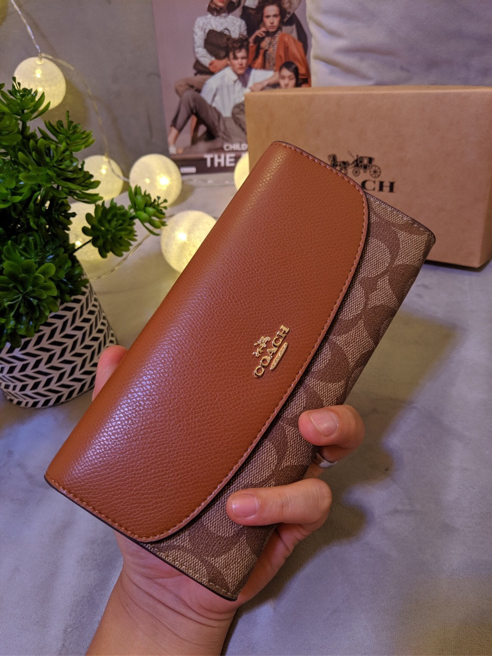 Ví Coach dài size 20 F54022