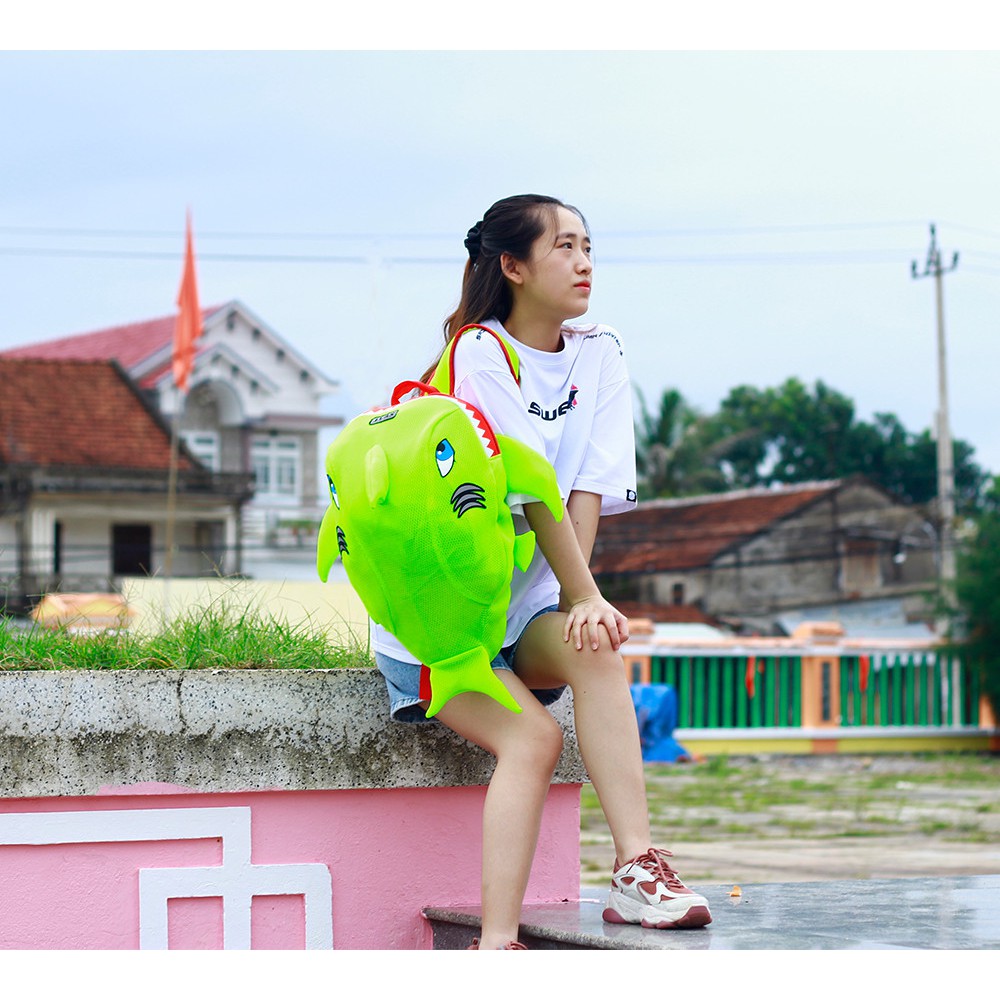 Balo cá mập đen baby shark
