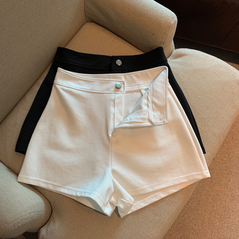 Quần short nữ lưng cao chất vải thun mago