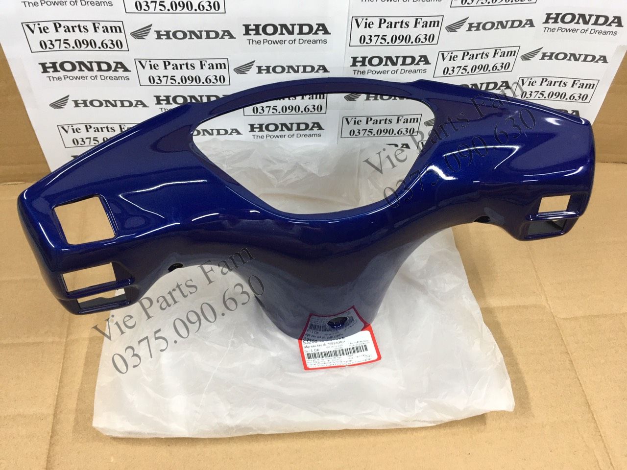 Bợ cổ / Ốp đầu sau Future 1/ Future đời đầu màu xanh mực, xanh ngọc , chính hiệu Honda Motor