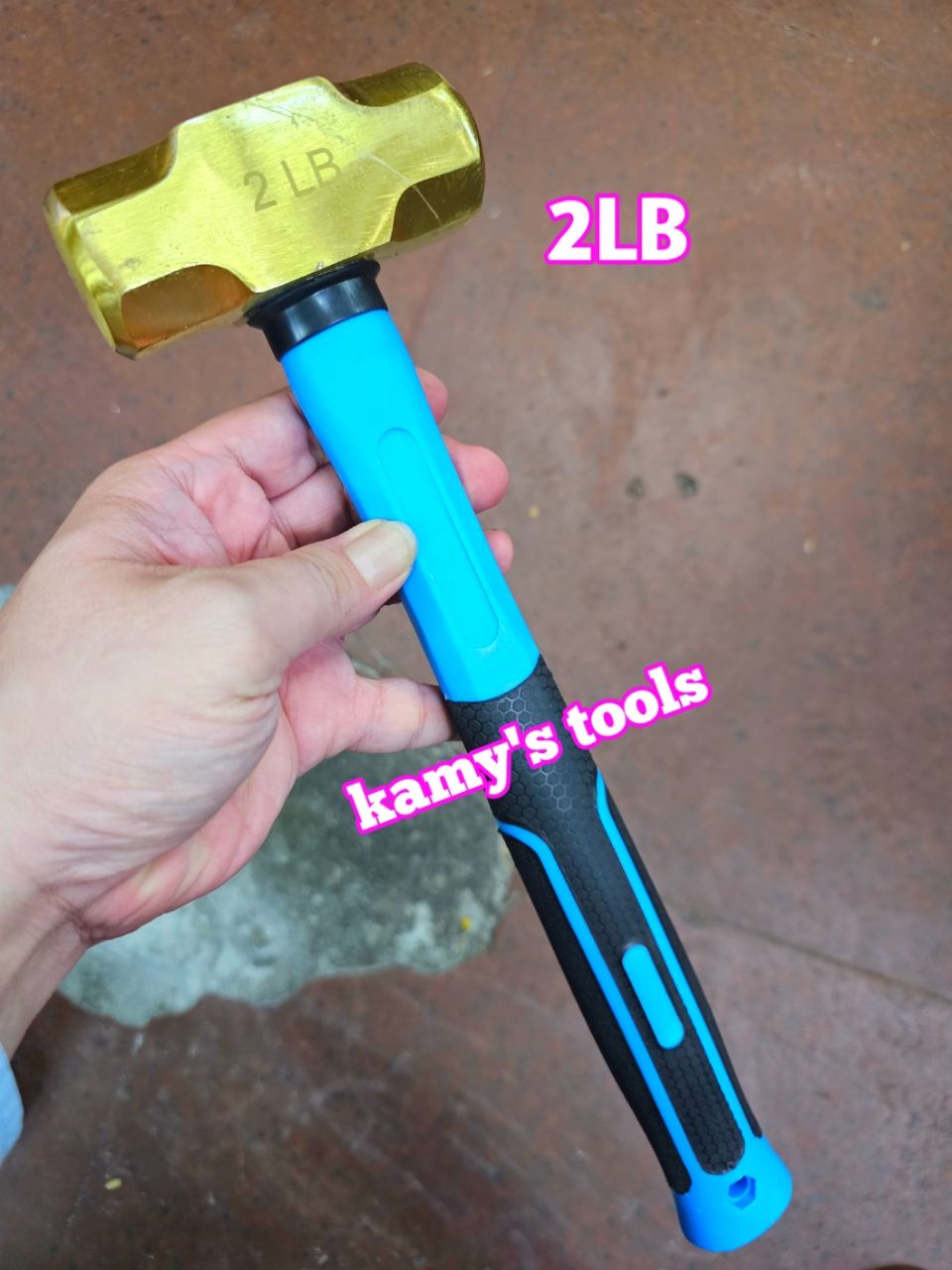Búa đồng thau đầu vuông cán gỗ 1kg kamytools