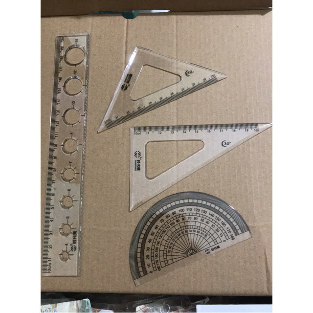 Bộ eke thước18 - 20cm
