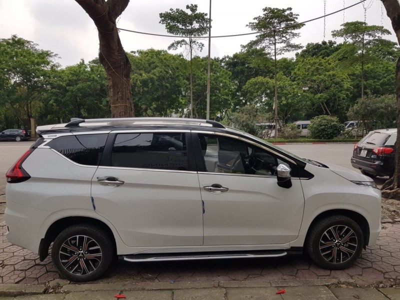 Giá nóc thể thao cho xe Xpander hàng có sẵn