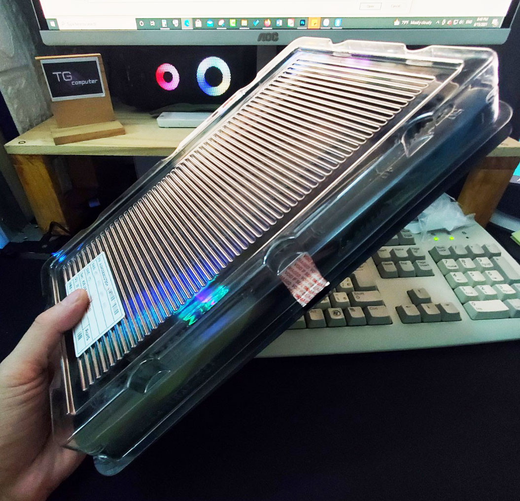 [HCM]Khay đựng ram PC - Có nắp đậy.